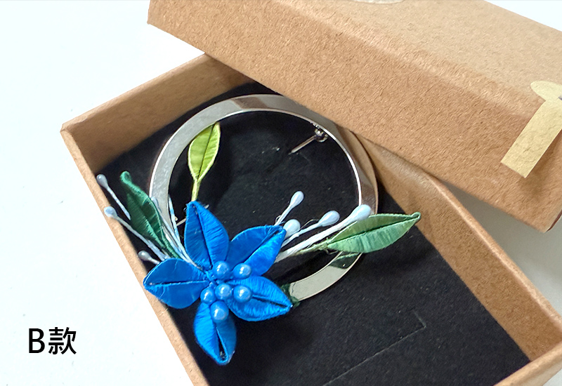 翼想纏花福飾 圓滿福胸針/領巾釦雙用